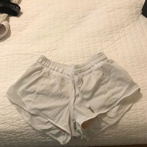 White lululemon hotty hot shorts